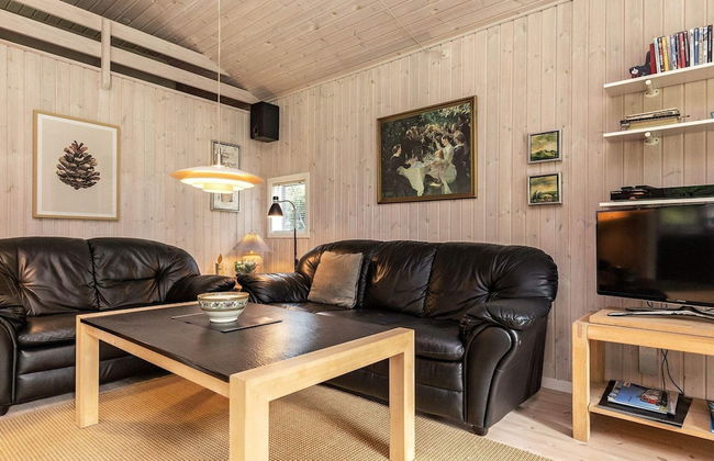 6 Person Holiday Home in Farso - Photo 9