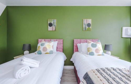 R&R - Modern Townhouse near Etihad & City Centre (5 Bedrooms, Free Parking) - Foto 47