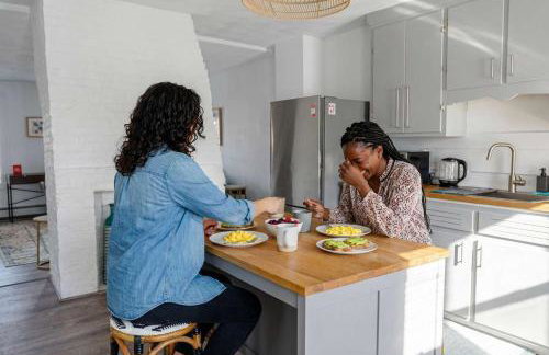 The Return to Woods - Newly Designed & Renovated - Foto 24