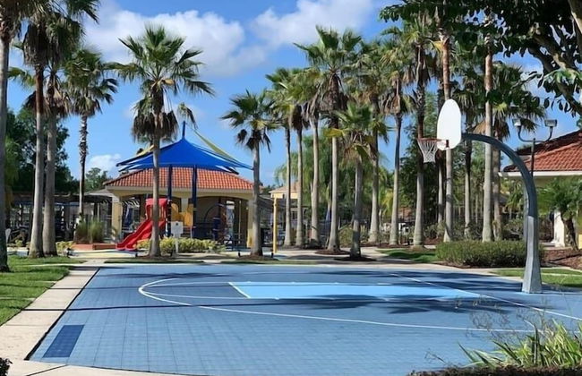 3br, 2.5ba Townhome W/ Lake View, Sunny Rear Yard 3 Bedroom Townhouse by RedAwning - Foto 27