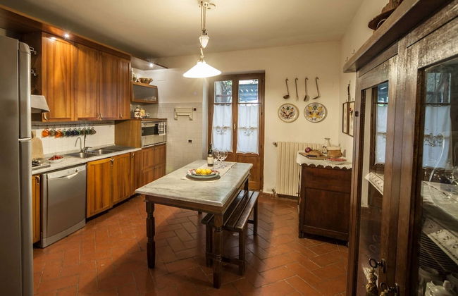 Panoramic Villa in Tuscany Rolling Hill, Well Connected, Everyday new Journey to - Foto 12