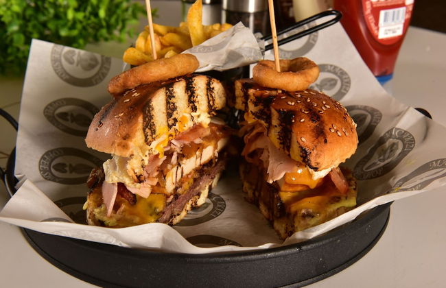 Sky Roof Hotel - Foto 37