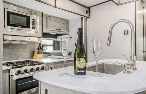 Stunning Newly Renovated Modern Beach House - 7633 - Foto 30