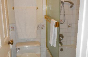 GetAways at Olympic Village Inn - Foto 56