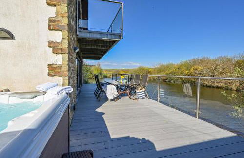 Lakeside House on Retallack Resort with Hot Tub 110 - Foto 10