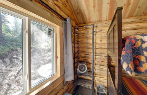 Day Trip to Glacier NP Nature-Packed Cabin! - Foto 14