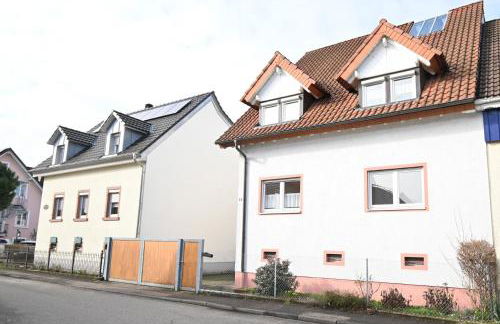 Stilvolle Ferienwohnung nahe A5 & Europa-Park Rust - Foto 3