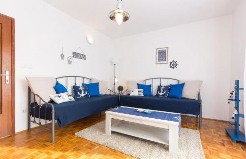 Home Away From Home with a heated pool - Foto 21