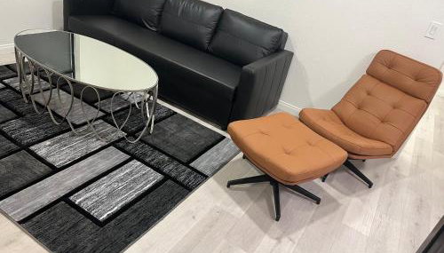 Modern and charming 1 bed first floor apartment - Photo 2