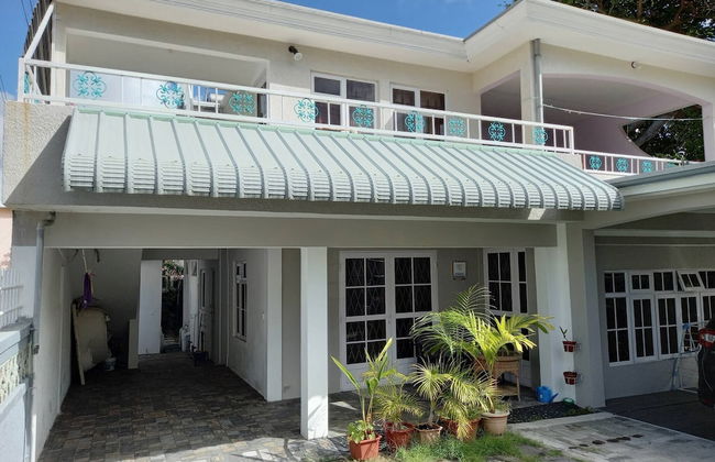 Bungalow Casa Au Cap - On the 1st Floor - Photo 1