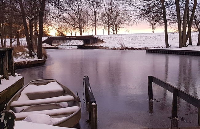 Attractive Farmhouse in Giethoorn With Garden - Foto 77