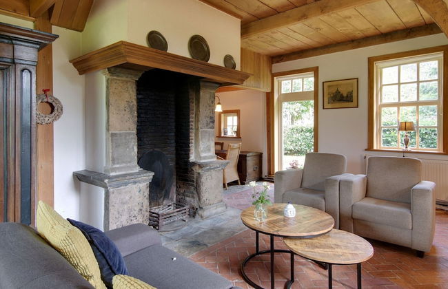 Cozy Apartment in Enschede Near Forest - Photo 32