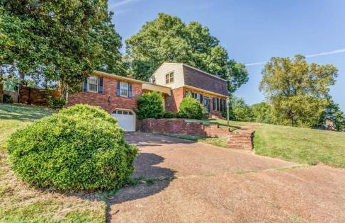 Near the Airport and Graceland Holmesdale Hideout - Foto 42