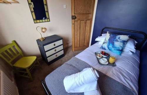 Rumer Hill House a unique boutique styled place to stay in Cannock close to A5 the McArthur Glen outlet - Foto 22