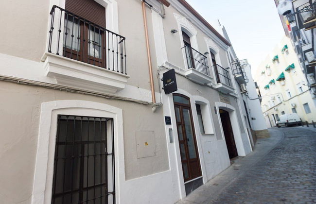 Apartamentos Trajano - Photo 20