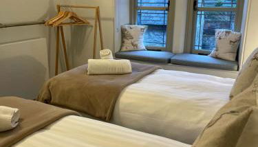 Enchanting Cottage for 4- Witchnest in Derbyshire, with EV point - Foto 3