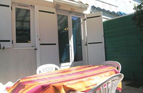 Maison rénovée proche plage, quartier calme, parking privé, animaux acceptés - FR-1-387-108 - Photo 1