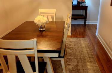 Downtown Cary 1930s Bungalow - Great walkability - Foto 9