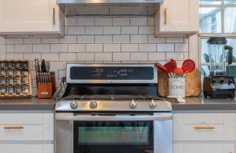 Angel&Rose Universal Hollywood Heated Pool House King Bed - Foto 36