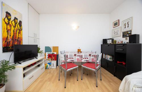 Kat's - Roman Salona - Foto 2