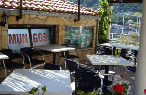 Apartments "Villa Mungos" Sobra - Foto 23