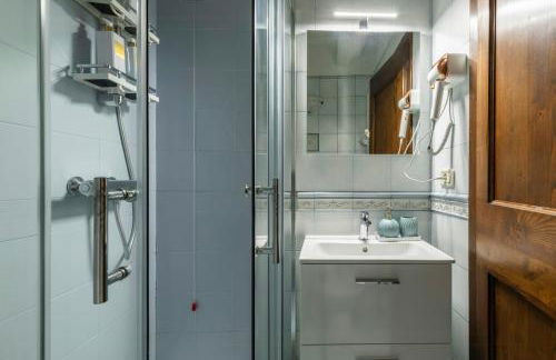 House With Wood-Fired Oven Near Arezzo - Photo 16