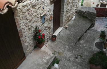 Le Case dell'Arco – Monte San Vito - Photo 4