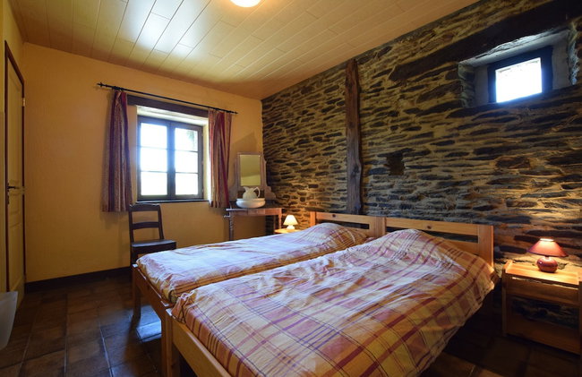 Authentic Holiday Home in Gouvy near Forest - Photo 27