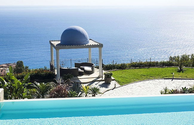 Exclusive Villa With Panoramic Swimming Pool and Hot Tub, Near the Sea - Foto 18