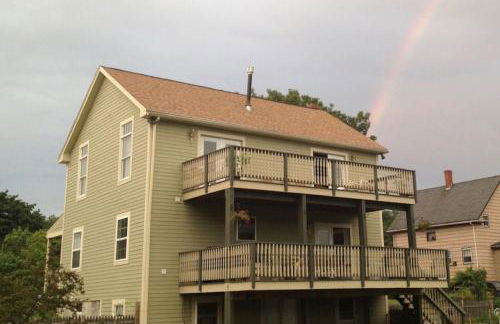 Top Deck Portland Property with Views - Photo 5
