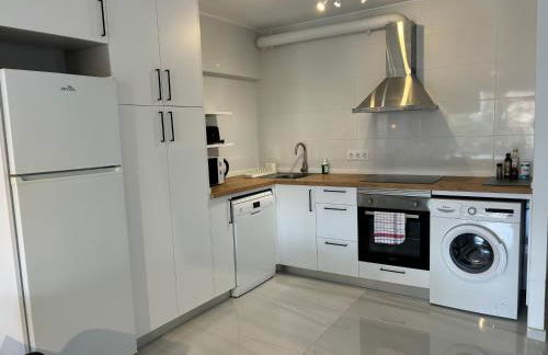 Apt. En la Playa, Wifi rápido y piscina. - Foto 4