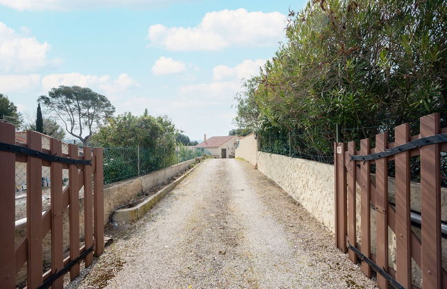 Well-equipped Village House Near Beaches - Foto 35