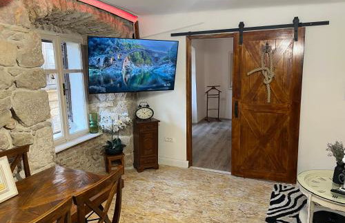 Apartments Coli-Apartman DORA - Photo 1