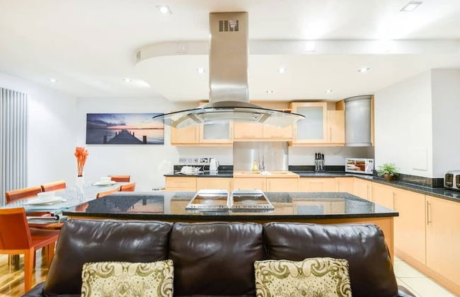 Canary Wharf Luxury Apartments - Photo 69