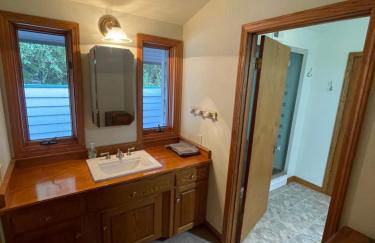 RiverFront Retreat- Spa/Hot tub, Game Room, Limited Gym - Foto 14