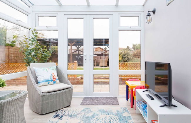 Home From Home 3-bed Nr East Wittering Beach - Photo 18