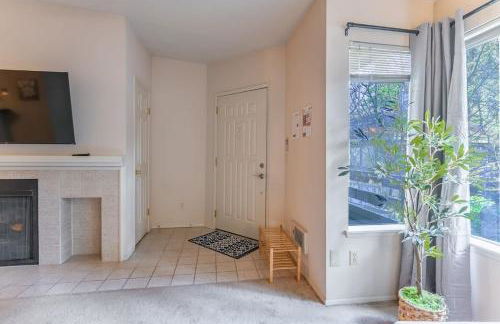 Tranquil Apt 2 King Suites Pet Friendly near DT Bellevue - Foto 7