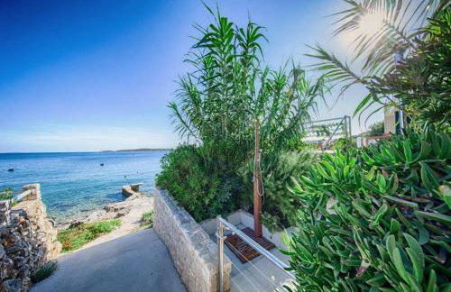 Seaview Suite Lissa - Photo 17