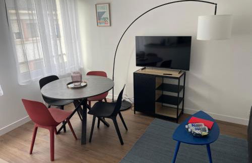 Appartement T2 - 202 - Hyper Centre - Intégralement rénové - Toutes commodités à pied - Foto 5