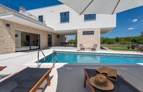 Modern Villa M30 with private pool, 3 en-suite bedrooms - Foto 11