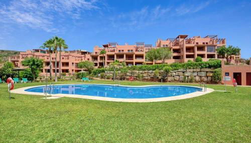 Estrella de Mar zeezicht en uitkijk op Gibraltar 40m2 terras incl zwembad Las Garzas Manilva - Photo 2