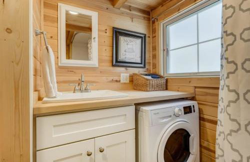 Red Rock Roost Posh Studio near Hiking Trails - Foto 19