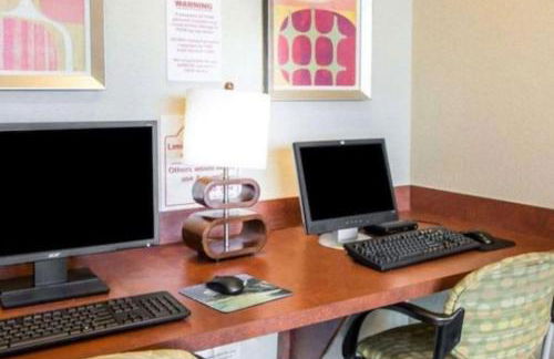 Have family fun in the sun at Daytona Beach in this resort 2BD condo - Foto 21