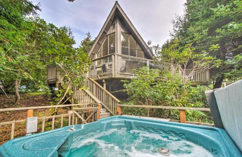 Spacious Redwood Retreat with Hidden Hot Tub - Foto 32