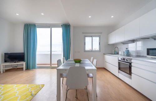 VISTA PLAYA Y MAR - sea view, wifi and AC - Foto 3