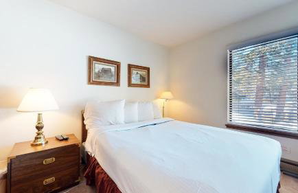 Discover 4 - Photo 3