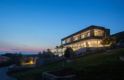 Luxury Exclusive Villa Panoramica near Labin - Rabac only 2 km from the beach with sea view and wellness - Photo 14