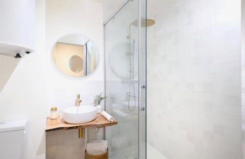 Studio rénové, 5mn plage, terrasse, clim, vélos - Foto 3