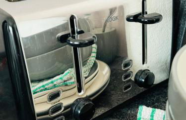 Penthouse Suite, Sea View, Close to Shops, Beach and Train - Foto 21