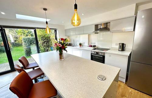 Hutchcomb Villa, 4 Bed Luxury House,Oxford+Parking - Foto 34